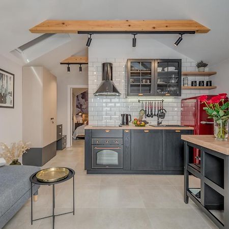 Lct City Design Apartment Сплит Экстерьер фото